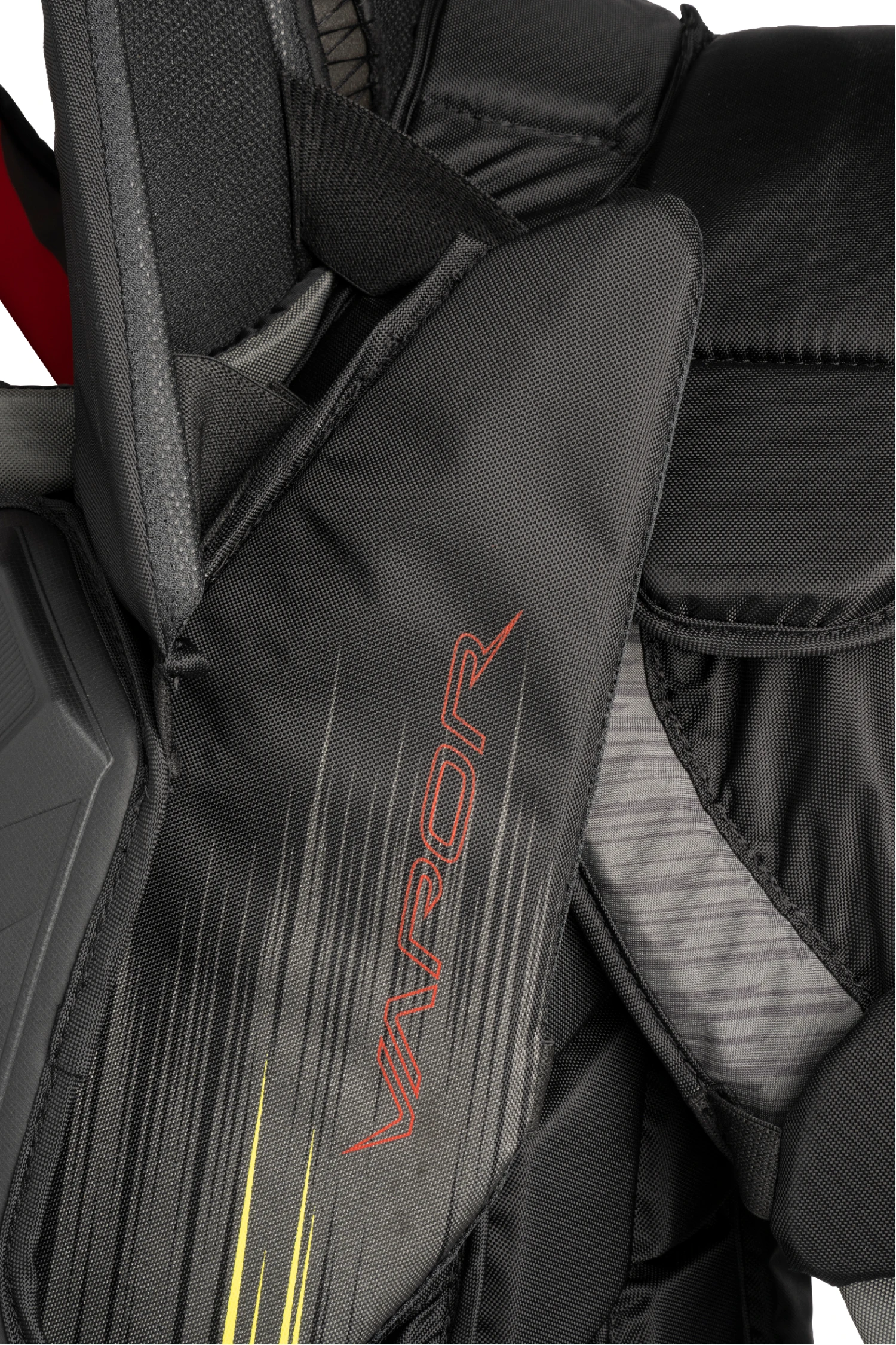 Bauer Vapor Hyperlite2 Senior Goalie Chest Protector 8 Bauer Vapor Hyperlite2 Senior Goalie Chest Protector - Image 6