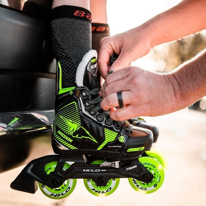 Bauer Mission Lil' Ripper Adjustable Youth Roller Skates 6 Bauer Mission Lil' Ripper Adjustable Youth Roller Skates - Image 4