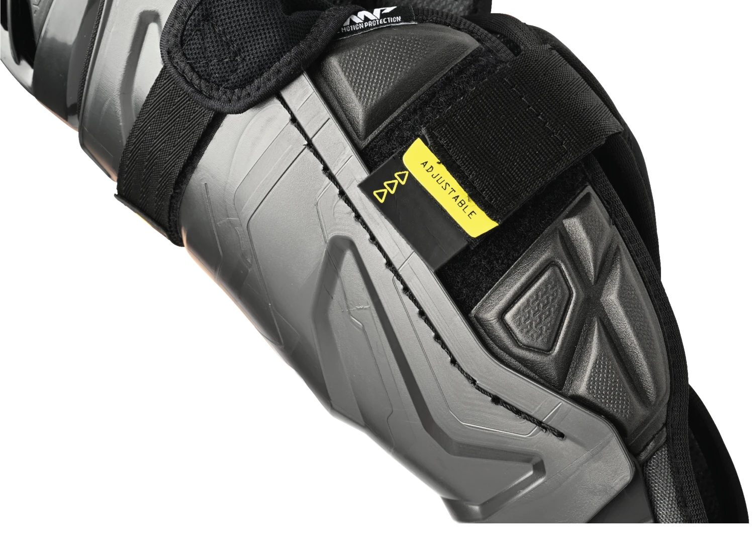 Bauer Supreme Mach Junior Shin Guards 4 Bauer Supreme Mach Junior Shin Guards - Image 2